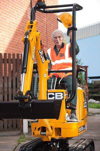 mini digger course near me|mini excavator training course.